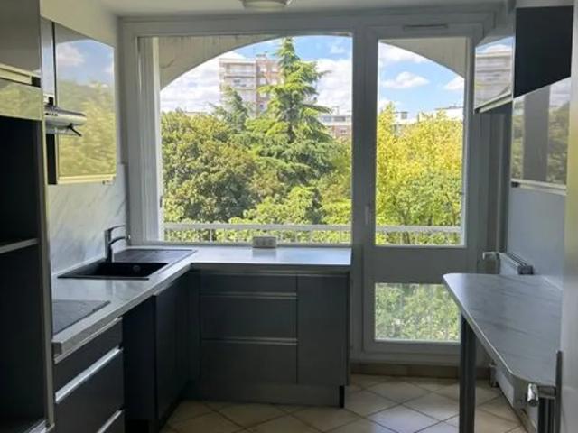 Location Appartement Rue Raymond Delasalle, Chelles