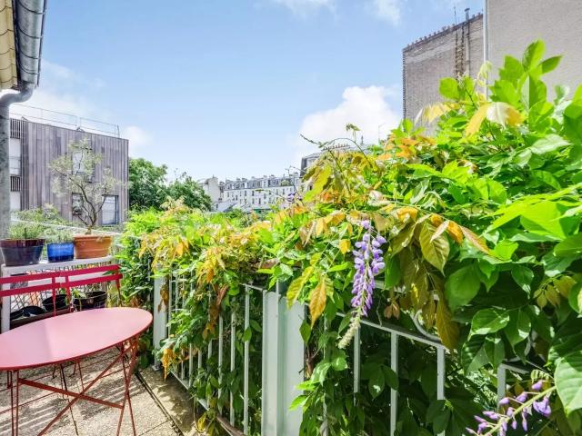 Location Appartement Rue Raymond Losserand, Paris