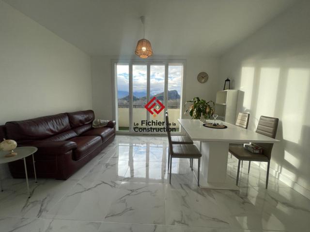 Location Appartement Rue Raymond Muelle, Le Pont de Claix