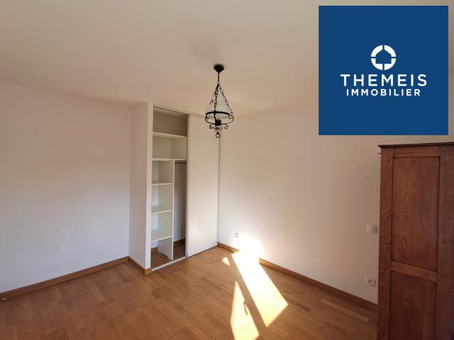 Location Appartement Rue Raymond Patenôtre, Rambouillet