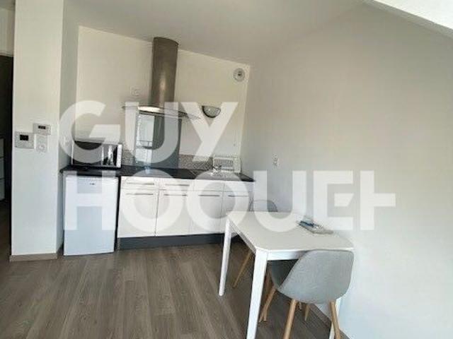 Location Appartement Rue Raymond Poincaré, Troyes