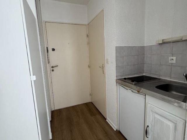 Location Appartement Rue Rabelais, Rennes