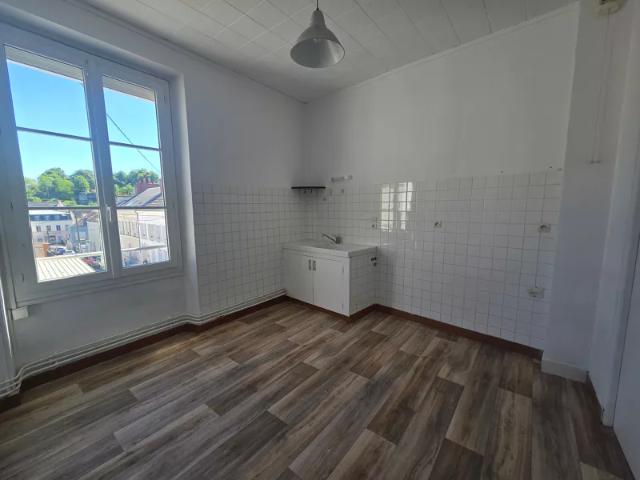 Location Appartement Rue Racine, Château Thierry