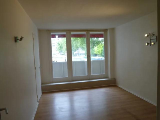 Location Appartement Rue Racine, Villeurbanne