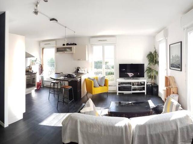 Location Appartement Rue Raoul Follereau, Bussy Saint Georges