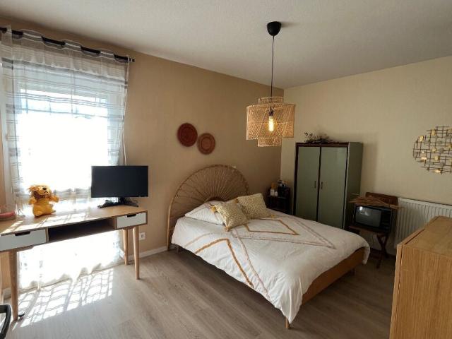 Location Appartement Rue Raoul Stonestreet, Villenave d'Ornon
