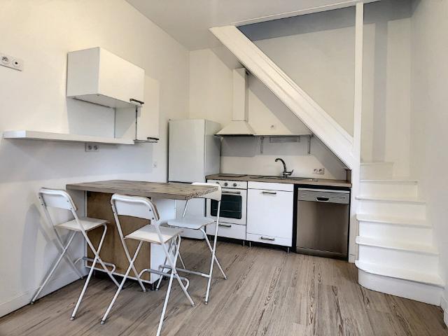 Location Appartement Rue Raspail, Villeurbanne