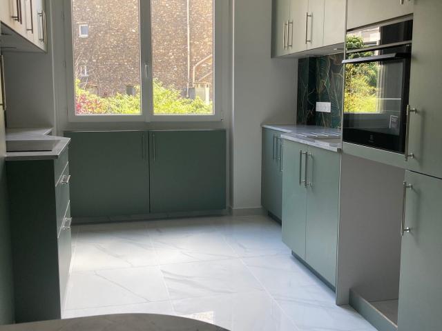 Location Appartement Rue Rémy Dumoncel, Paris