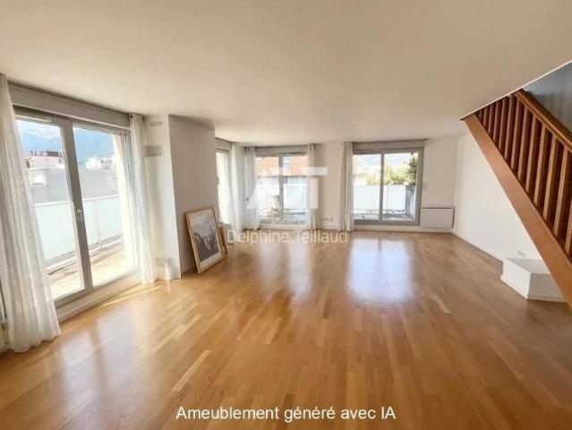 Location Appartement Rue René Thomas, Grenoble