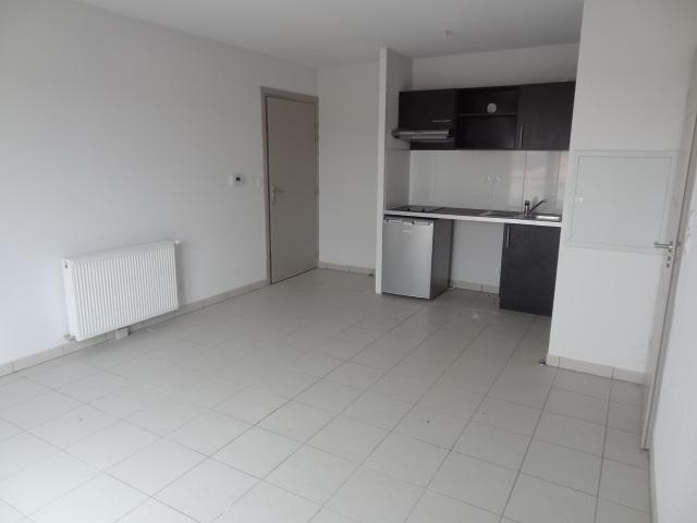 Location Appartement Rue René Landes, Montberon
