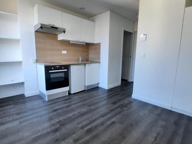 Location Appartement Rue Richard Lenoir, Paris