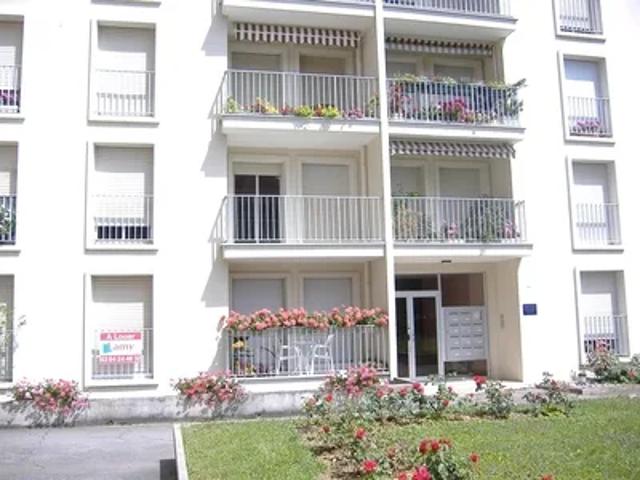 Location Appartement Rue Richebourg, Lons le Saunier