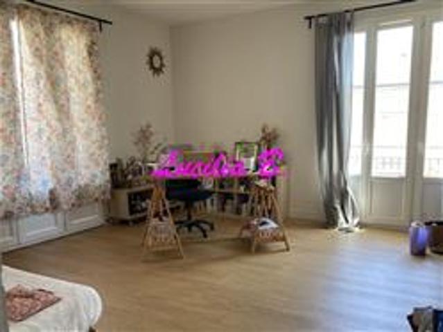Location Appartement Rue Richelieu, Tours