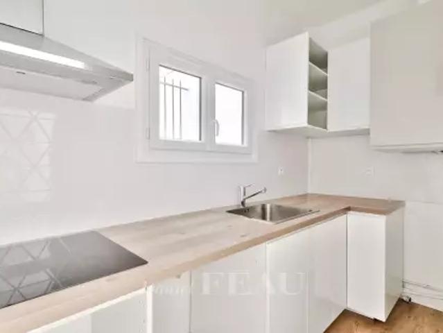 Location Appartement Rue Ruhmkorff, Paris
