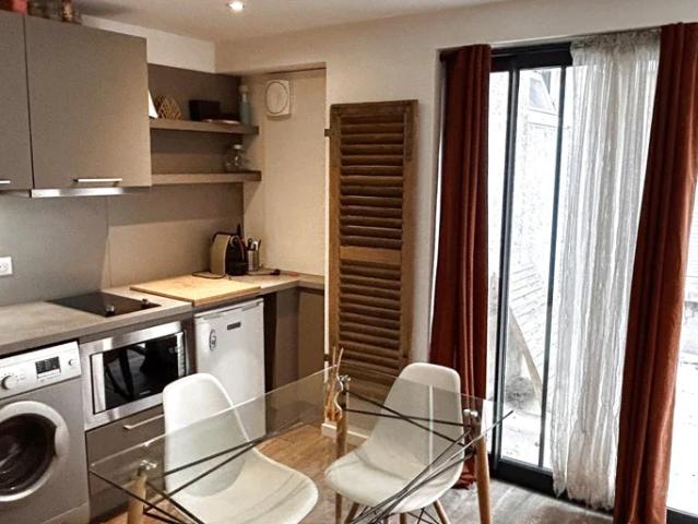Location Appartement Rue Ruinart de Brimont, Reims