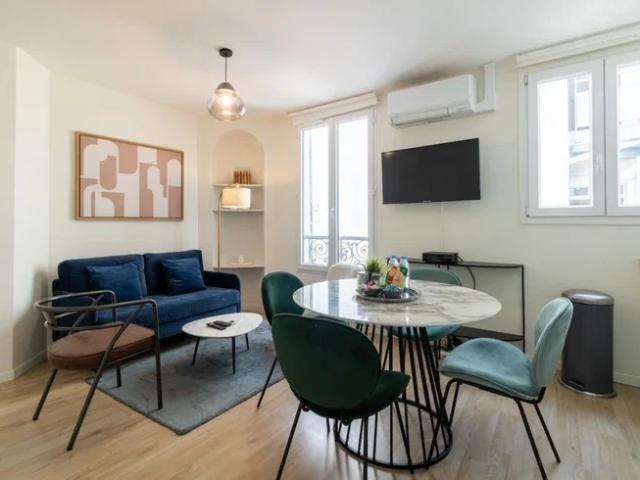 Location Appartement Rue Washington, Paris