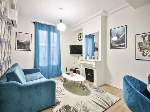 Location Appartement Rue Washington, Paris