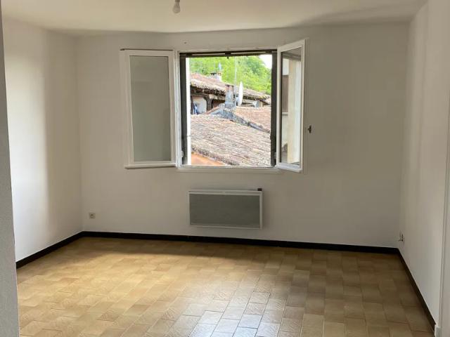 Location Appartement Rue Wladislas Nowak, Moissac