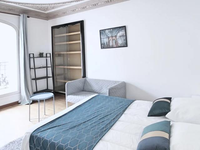 Location Appartement Rue Tourneux, Paris