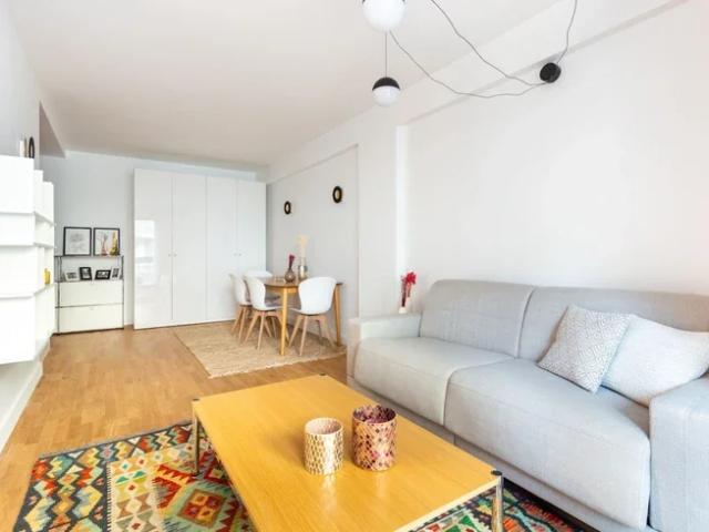 Location Appartement Rue Talma, Paris
