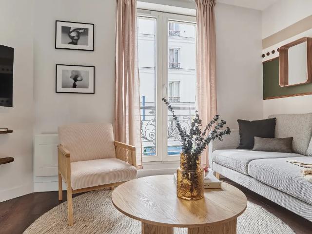 Location Appartement Rue Ternaux, Paris
