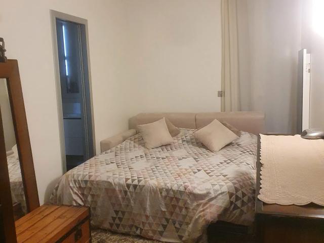 Location Appartement Rue Théodore de Banville, Paris