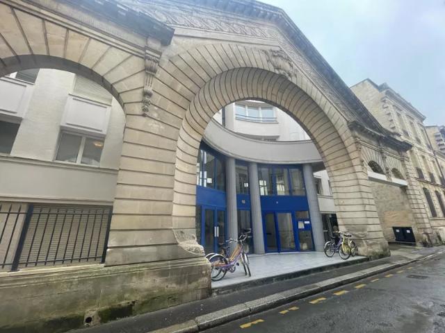 Location Appartement Rue Thiac, Bordeaux