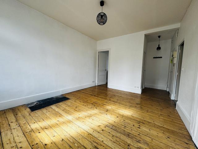Location Appartement Rue Thibaudeau, Poitiers