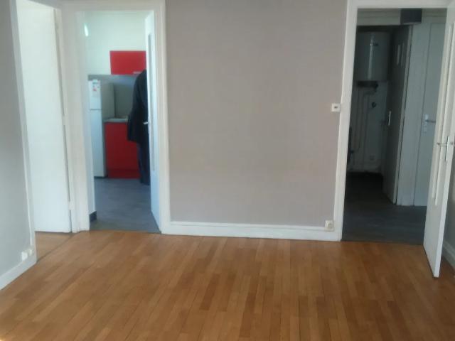 Location Appartement Rue Thomas Blanchet, Lyon