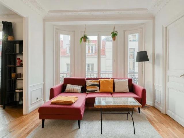 Location Appartement Rue Traversière, Paris