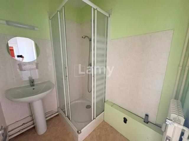 Location Appartement Rue Tristan Bernard, Besançon