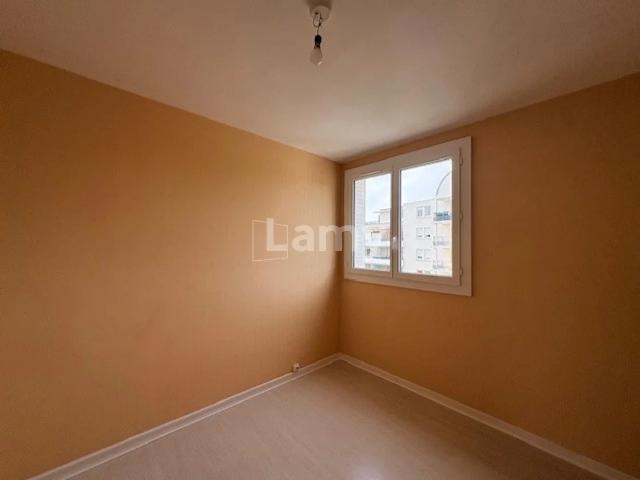 Location Appartement Rue Tristan Bernard, Besançon