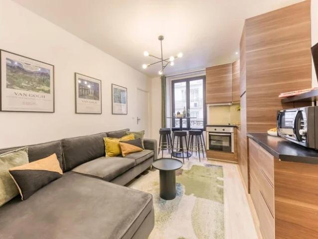 Location Appartement Rue Troyon, Paris