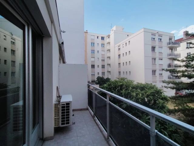 Location Appartement Rue Voltaire, Lyon