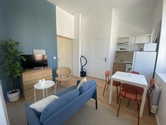 Location Appartement Rue Voltaire, Saint Étienne