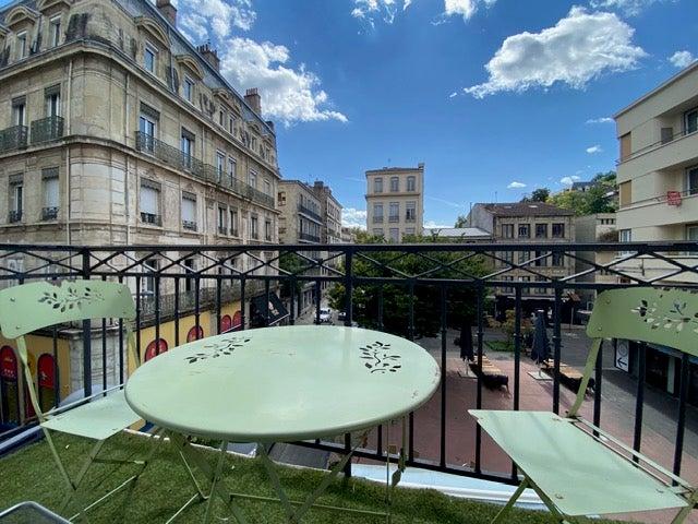 Location Appartement Rue Voltaire, Saint Étienne