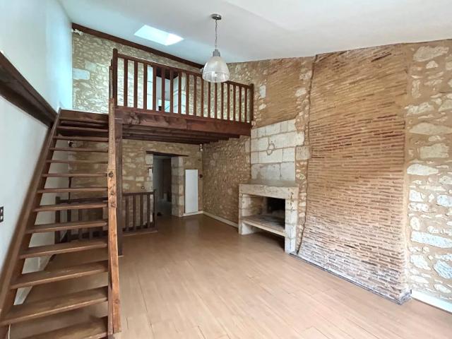 Location Appartement Rue Voltaire, Périgueux
