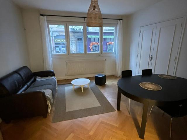 Location Appartement Rue Vaubecour, Lyon