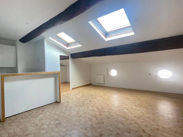 Location Appartement Rue Vaubecour, Lyon