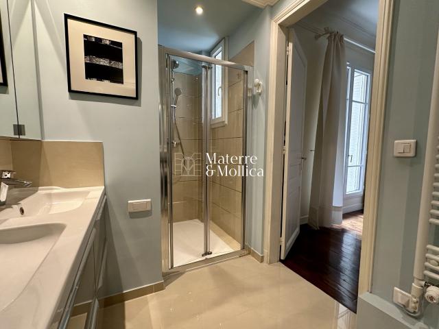 Location Appartement Rue Vercingétorix, Paris