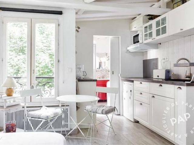 Location Appartement Rue Véron, Paris