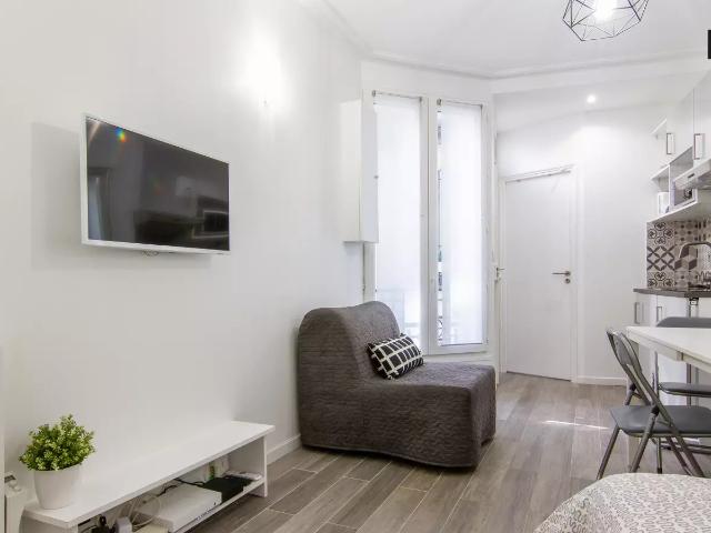 Location Appartement Rue Véron, Paris