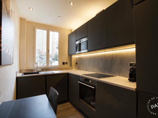 Location Appartement Rue Vital, Paris
