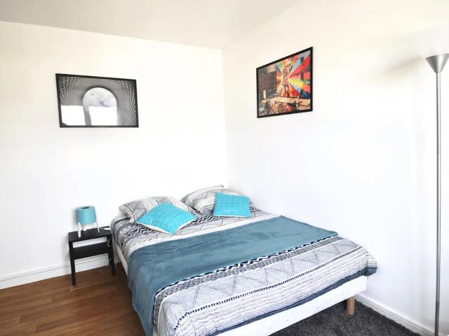 Location Appartement Rue Vitruve, Paris