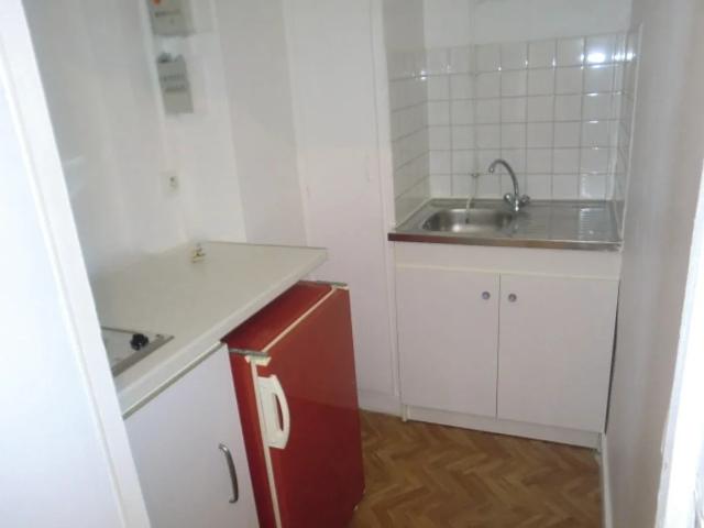 Location Appartement Rue Vicq d'Azir, Paris