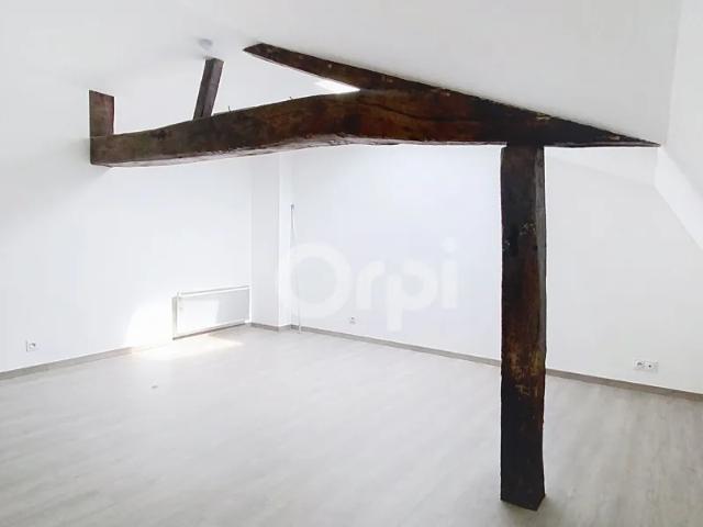 Location Appartement Rue Victor Martin, Neufchâteau