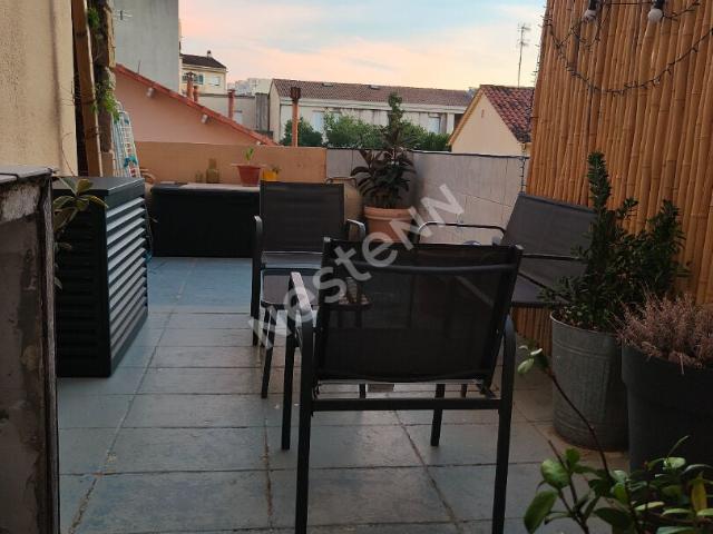 Location Appartement Rue Victor Clappier, Toulon