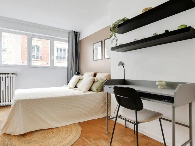 Location Appartement Rue Victor Duruy, Paris