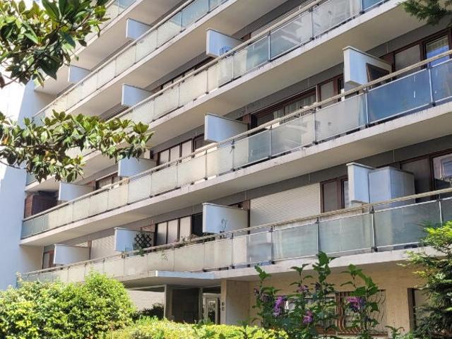 Location Appartement Rue Victor Hugo, Courbevoie