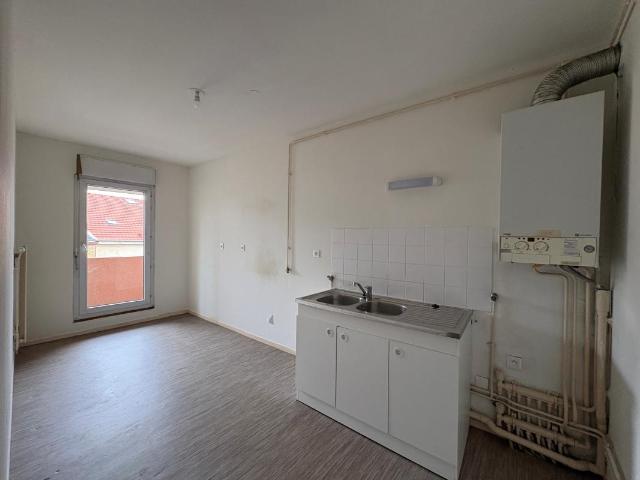 Location Appartement Rue Victor Hugo, Charleville Mézières